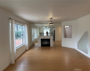 7279 Cosenza Place - Photo Thumbnail 3
