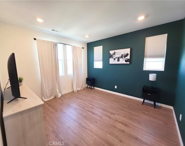 27589 Sanctuary Court - Photo Thumbnail 12