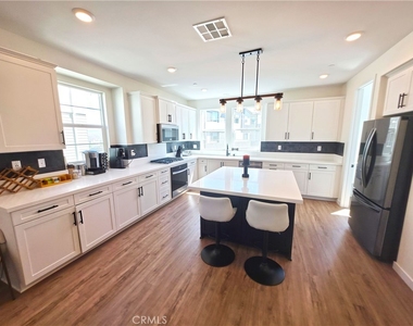 27589 Sanctuary Court - Photo Thumbnail 6