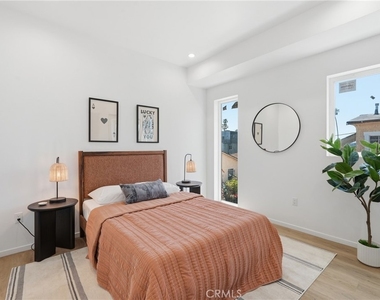 1428 S Cloverdale Avenue - Photo Thumbnail 6