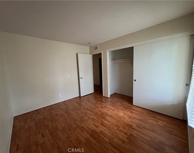1550 Pine Drive - Photo Thumbnail 25