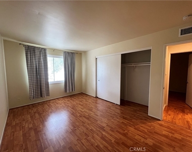 1550 Pine Drive - Photo Thumbnail 24