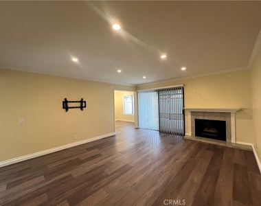 1550 Pine Drive - Photo Thumbnail 4