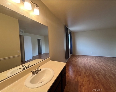 1550 Pine Drive - Photo Thumbnail 21