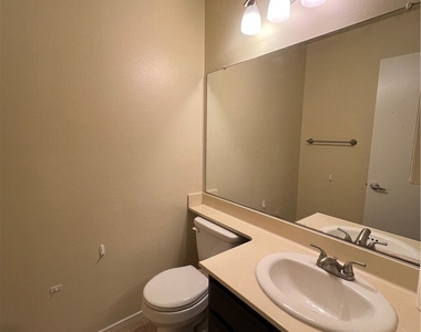 1550 Pine Drive - Photo Thumbnail 7