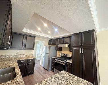 1550 Pine Drive - Photo Thumbnail 11