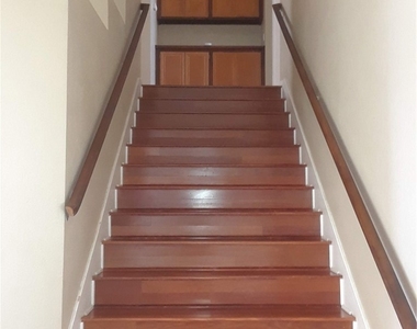 828 Greenwich Court - Photo Thumbnail 12