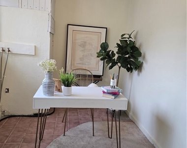 1635 Blossom Hill - Photo Thumbnail 26