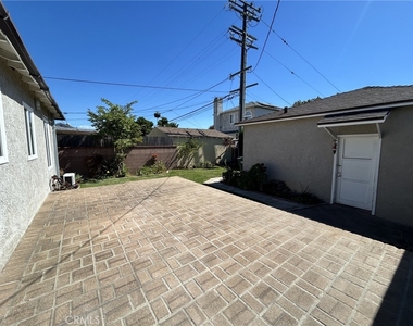 2702 Arbor - Photo Thumbnail 8