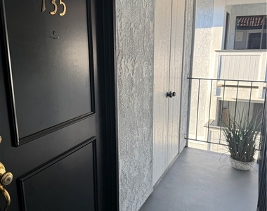 135 S Poplar - Photo Thumbnail 1