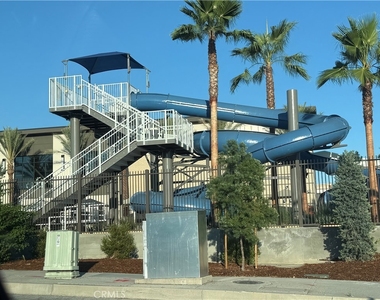 135 S Poplar - Photo Thumbnail 16