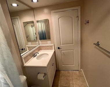 1752 Grand Avenue - Photo Thumbnail 40