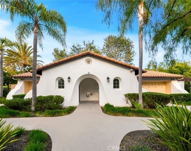 66 Amy Way - Photo Thumbnail 66