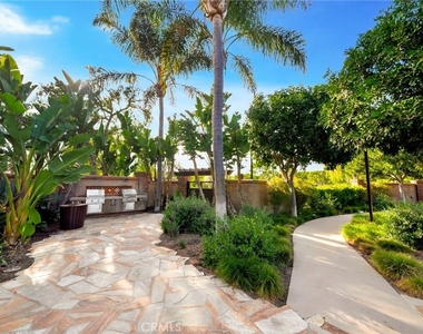 66 Amy Way - Photo Thumbnail 62