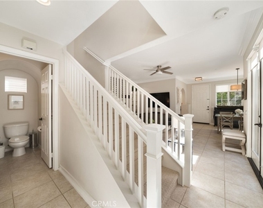 66 Amy Way - Photo Thumbnail 18