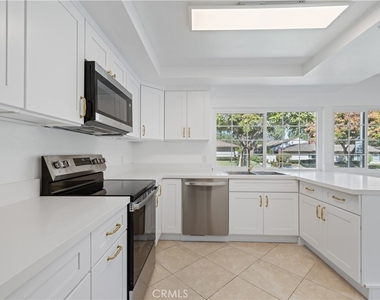 17222 Citron - Photo Thumbnail 14