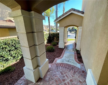 27806 Country Lane - Photo Thumbnail 5