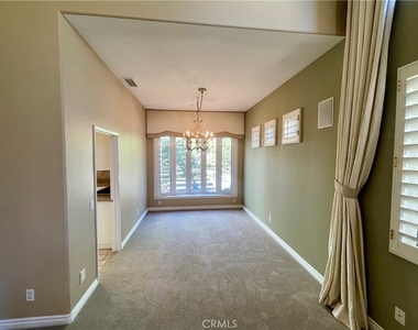 27806 Country Lane - Photo Thumbnail 8