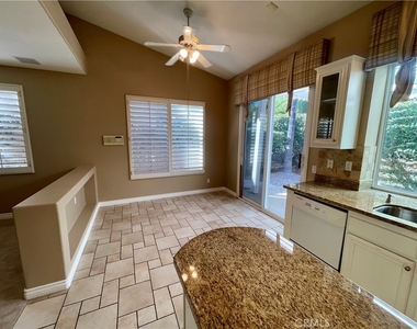 27806 Country Lane - Photo Thumbnail 17