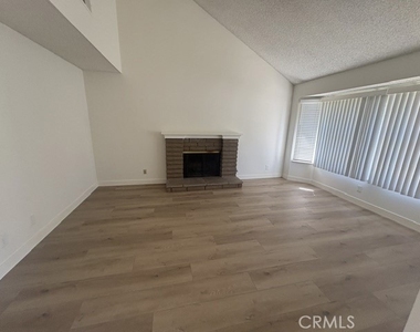 25292 Campina Drive - Photo Thumbnail 1