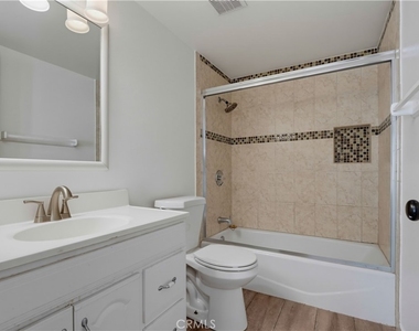 27 Rockwood - Photo Thumbnail 31