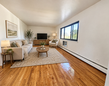 87-16 Winchester Boulevard - Photo Thumbnail 3