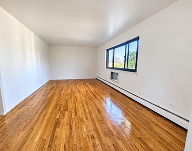 87-16 Winchester Boulevard - Photo Thumbnail 4