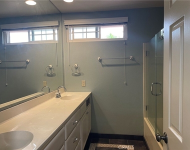 6329 Chandon Pl - Photo Thumbnail 12