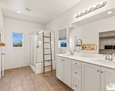 67353 Rio Naches Road - Photo Thumbnail 24