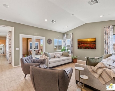 67353 Rio Naches Road - Photo Thumbnail 1