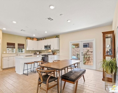 67353 Rio Naches Road - Photo Thumbnail 11