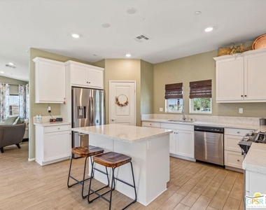 67353 Rio Naches Road - Photo Thumbnail 16