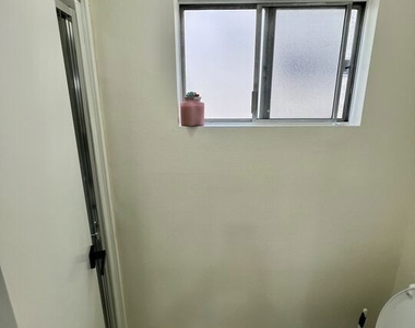 408 Burchett Street - Photo Thumbnail 11