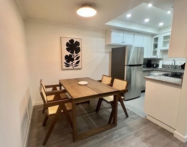408 Burchett Street - Photo Thumbnail 2