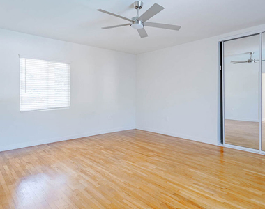4141 Los Feliz Boulevard - Photo Thumbnail 14