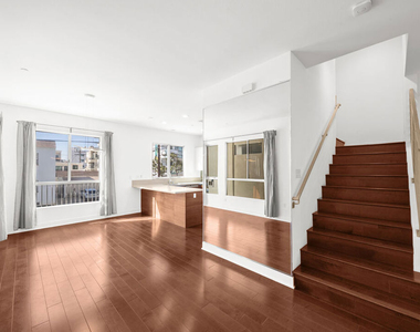 5907 Saturn Street - Photo Thumbnail 7
