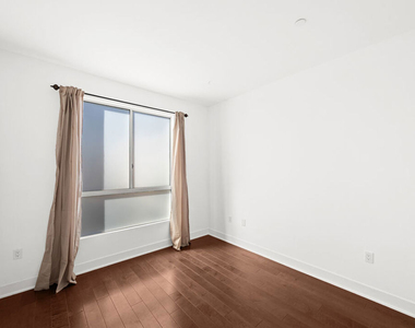 5907 Saturn Street - Photo Thumbnail 14