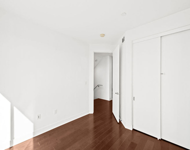 5907 Saturn Street - Photo Thumbnail 17