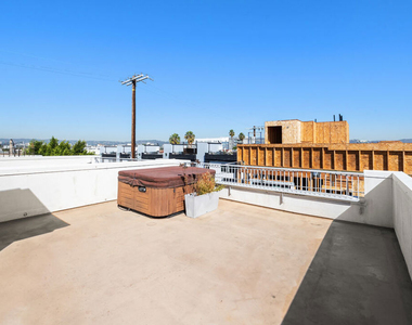 5907 Saturn Street - Photo Thumbnail 23