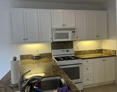 229 Kensington Park - Photo Thumbnail 13