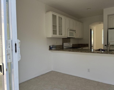 229 Kensington Park - Photo Thumbnail 27