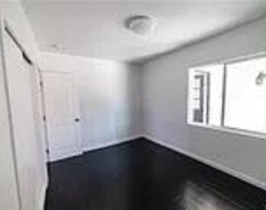 18826 Van Ness Avenue - Photo Thumbnail 18