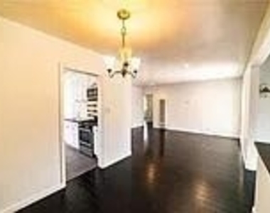 18826 Van Ness Avenue - Photo Thumbnail 7
