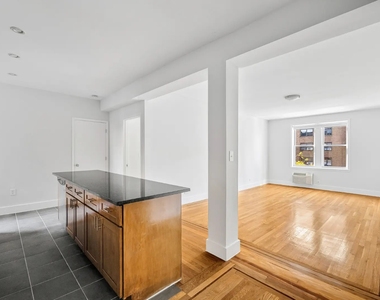 1BR in Chelsea - Photo Thumbnail 1