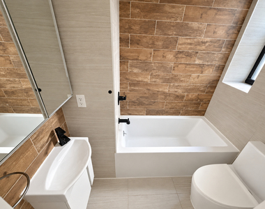 565 St Johns Place - Photo Thumbnail 3
