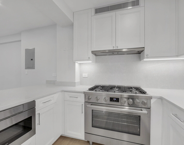 3BR in Upper East Side - Photo Thumbnail 3