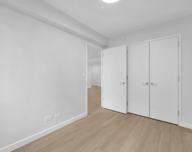 3BR in Upper East Side - Photo Thumbnail 8