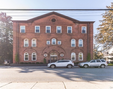 21 Idlewild Avenue - Photo Thumbnail 4