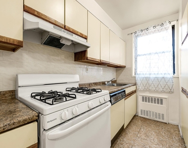 65-50 Wetherole Street - Photo Thumbnail 13