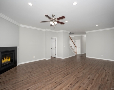 42 Oak Ridge Circle - Photo Thumbnail 5